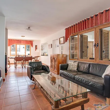 Lea * Puerto del Carmen (Lanzarote)