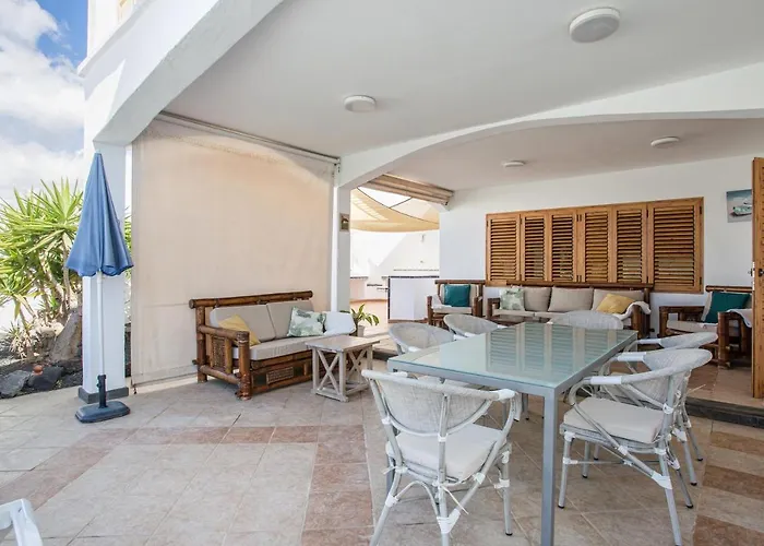 Lea * Puerto del Carmen (Lanzarote)